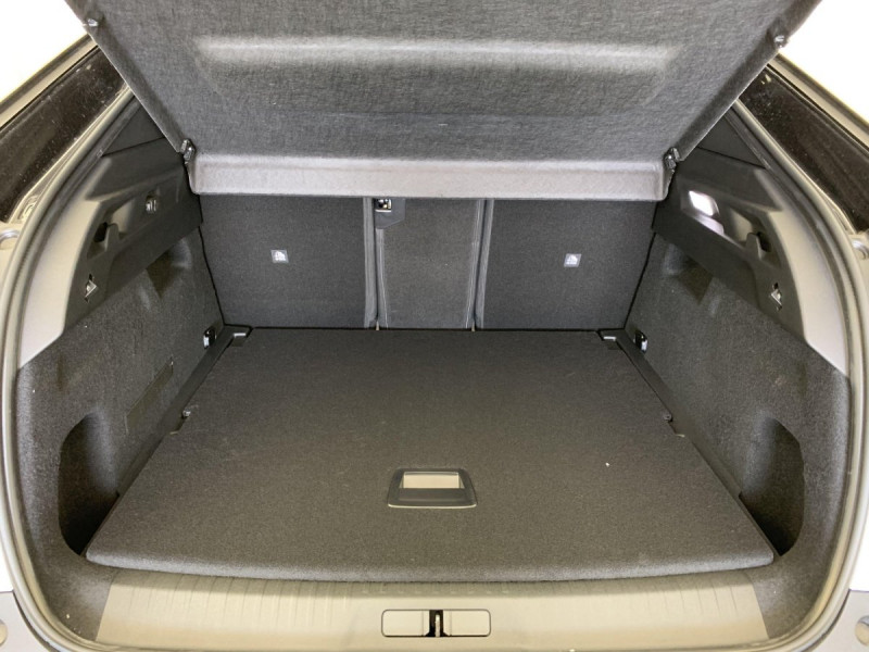 Photo 11 de l'offre de PEUGEOT 3008 Hybrid 145 e-DCS6 GT à 34998€ chez Carlyss automobiles Vitré