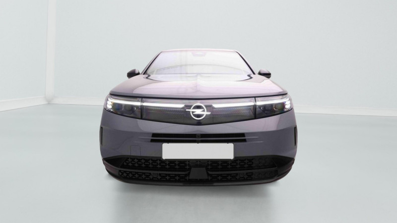 Photo 2 de l'offre de OPEL Grandland 1.2 T Hybrid 145 GS à 35898€ chez Carlyss automobiles Vitré