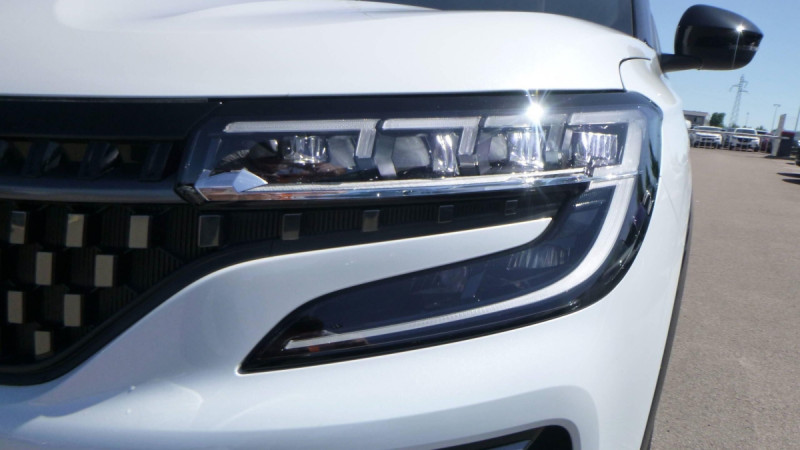 Photo 6 de l'offre de Renault Austral Austral E-Tech full hybrid 200 GSR2 Techno esprit Alpine à 36998€ chez Carlyss automobiles Vitré