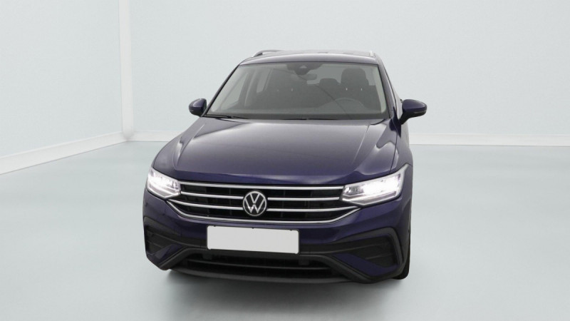 Photo 2 de l'offre de VOLKSWAGEN Tiguan Allspace Tiguan Allspace 2.0 TDI 150 DSG7 Life à 35598€ chez Carlyss automobiles Vitré
