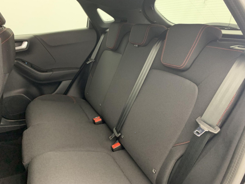 Photo 22 de l'offre de FORD PUMA 1.0 EcoBoost 125 ch mHEV S&S BVM6 ST-Line à 21458€ chez Carlyss automobiles Vitré