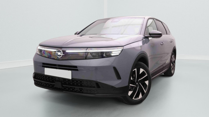 Photo 1 de l'offre de OPEL Grandland 1.2 T Hybrid 145 GS à 35898€ chez Carlyss automobiles Vitré