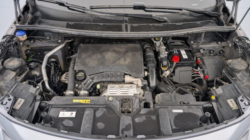 Photo 21 de l'offre de PEUGEOT 3008 Puretech 130ch S&S EAT8 Crossway à 11738€ chez Carlyss automobiles Vitré