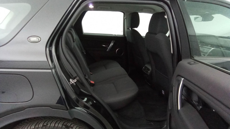 Photo 5 de l'offre de LAND-ROVER Discovery Sport Discovery Sport Mark VI P300e PHEV AWD BVA à 31598€ chez Carlyss automobiles Vitré
