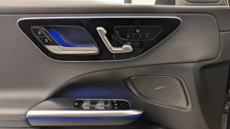 Photo 19 de l'offre de MERCEDES-BENZ CLASSE C 300 e 9G-Tronic Business Line à 36024€ chez Carlyss automobiles Vitré