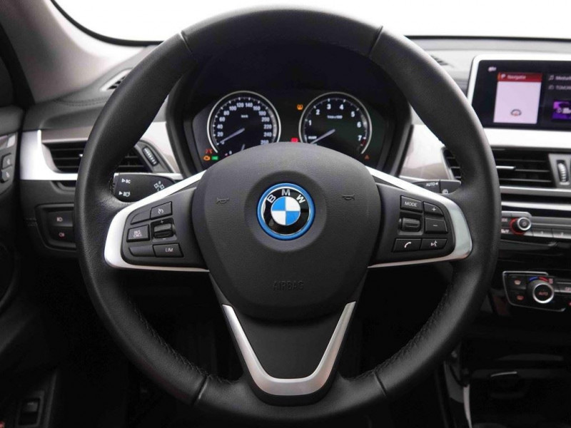 Photo 10 de l'offre de BMW X1 25e xDrive 245 PHEV X-Line à 36102€ chez Carlyss automobiles Vitré