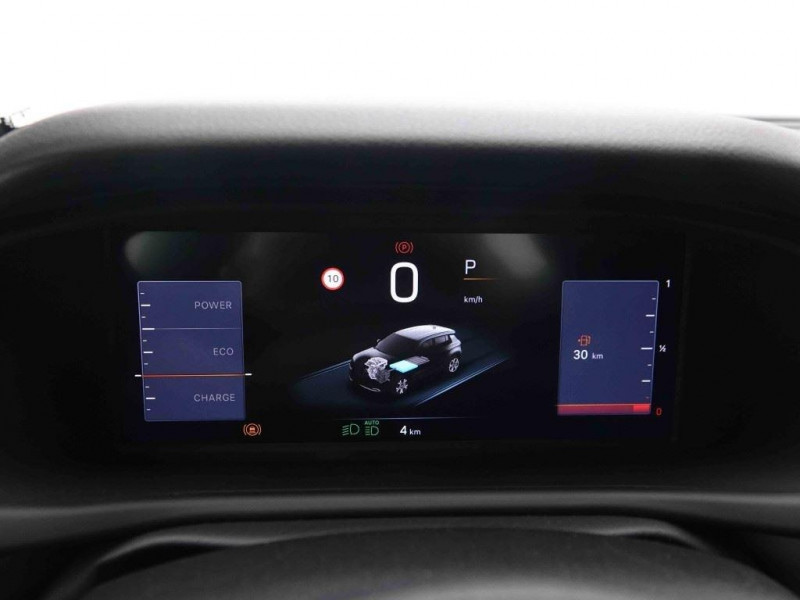 Photo 8 de l'offre de Jeep Avenger 1.2 MHEV 110 DCT6 Altitude à 27498€ chez Carlyss automobiles Vitré