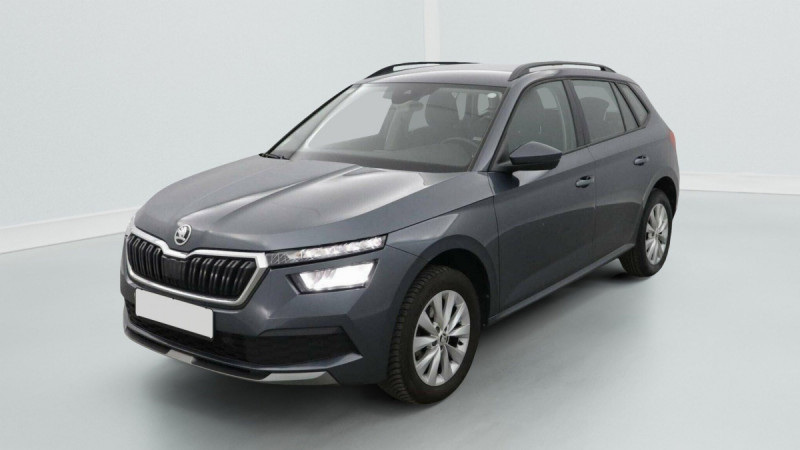 Photo 1 de l'offre de SKODA Kamiq Kamiq 1.0 TSI 95 ch BVM5 Ambition à 18398€ chez Carlyss automobiles Vitré