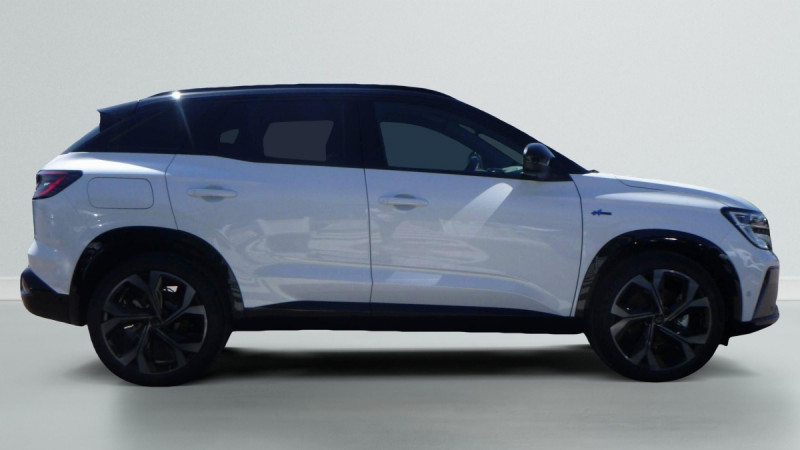 Photo 3 de l'offre de Renault Austral Austral E-Tech full hybrid 200 GSR2 Techno esprit Alpine à 36998€ chez Carlyss automobiles Vitré