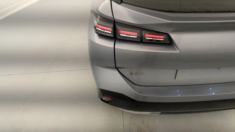 Photo 17 de l'offre de PEUGEOT 308 SW PureTech 130ch S&S BVM6 Allure à 20953€ chez Carlyss automobiles Vitré