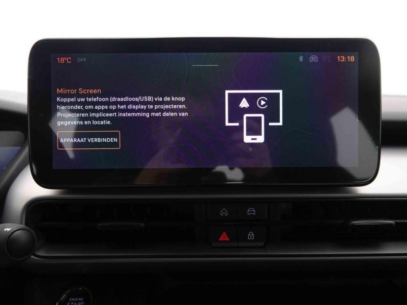 Photo 12 de l'offre de Jeep Avenger 1.2 MHEV 110 DCT6 Altitude à 27502€ chez Carlyss automobiles Vitré