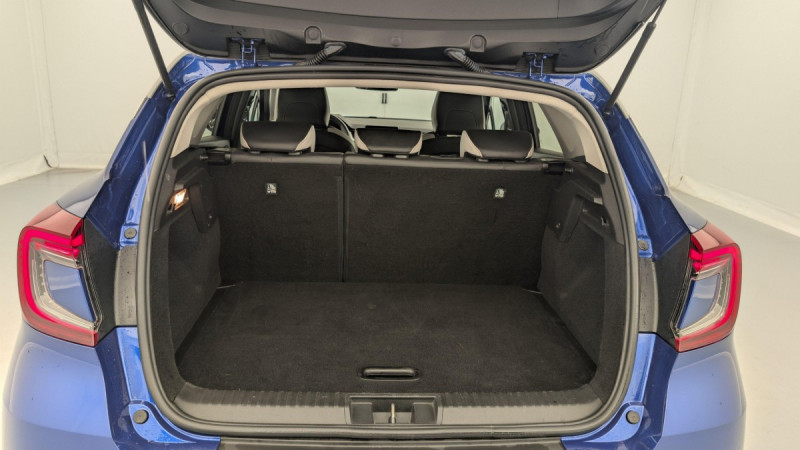 Photo 11 de l'offre de RENAULT CAPTUR TCe 100 Intens à 12380€ chez Carlyss automobiles Vitré