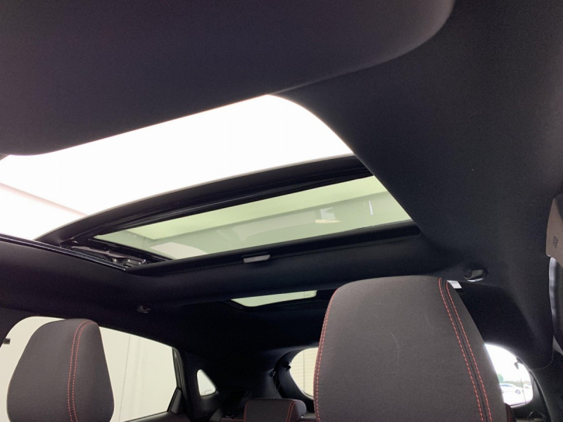 Photo 12 de l'offre de FORD PUMA 1.0 EcoBoost 155 ch mHEV S&S Powershift ST-Line à 25998€ chez Carlyss automobiles Vitré