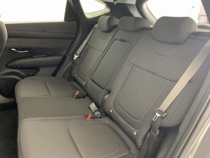 Photo 19 de l'offre de HYUNDAI Tucson 1.6 T-GDI 215 Hybrid BVA6 Initia à 28958€ chez Carlyss automobiles Vitré