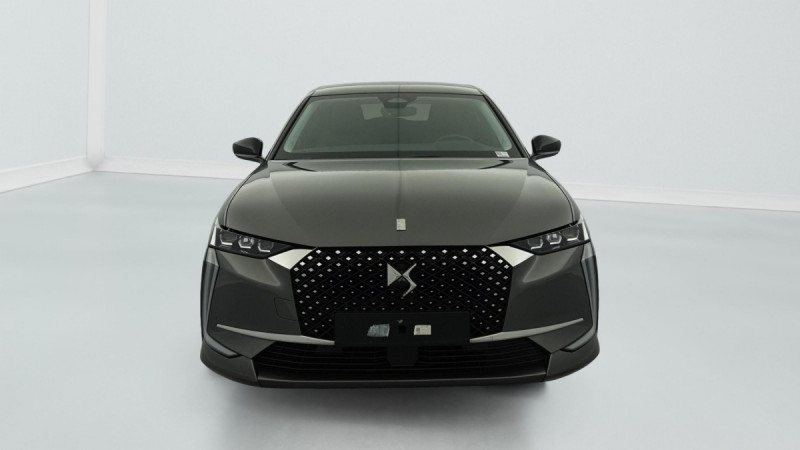 Photo 2 de l'offre de DS DS4 PureTech 130 EAT8 Rivoli à 23466€ chez Carlyss automobiles Vitré