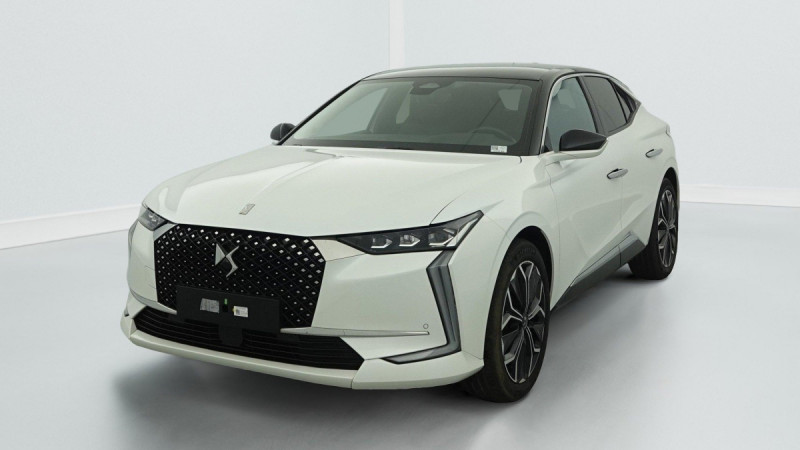 Photo 3 de l'offre de DS DS4 PureTech 130 EAT8 Rivoli à 22452€ chez Carlyss automobiles Vitré