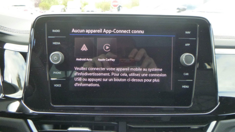 Photo 7 de l'offre de VOLKSWAGEN T-roc T-Roc 2.0 TDI 150 Start/Stop DSG7 R-Line Edition à 39398€ chez Carlyss automobiles Vitré