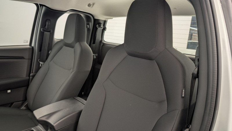 Photo 11 de l'offre de ISUZU D-MAX 1.9 4X4 SPACE CAB N60 B+ AT à 38686€ chez Carlyss automobiles Vitré