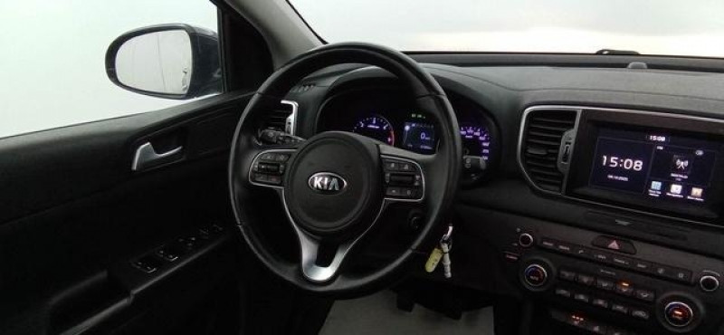 Photo 5 de l'offre de KIA SPORTAGE Sportage 1.7 CRDi 115 ISG 4x2 Active à 16198€ chez Carlyss automobiles Vitré