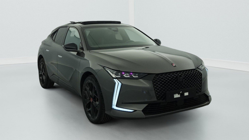 Photo 1 de l'offre de DS DS4 PureTech 130 EAT8 Performance Line+ à 22009€ chez Carlyss automobiles Vitré