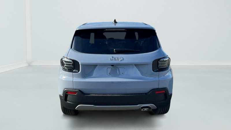 Photo 6 de l'offre de Jeep Avenger 1.2 Turbo T3 110 ch e-Hybrid BVR6 Summit à 26998€ chez Carlyss automobiles Vitré