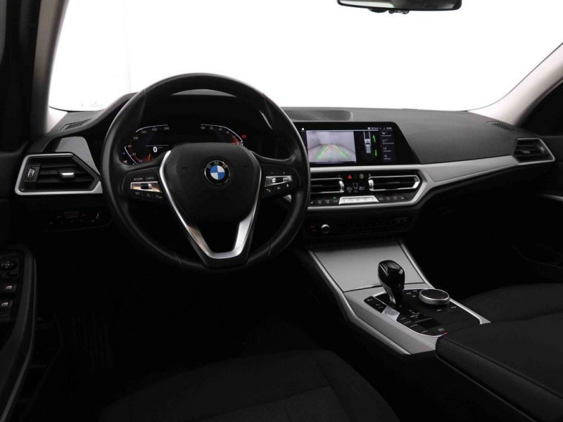 Photo 7 de l'offre de Bmw 3 318I TOURING 156 à 31198€ chez Carlyss automobiles Vitré