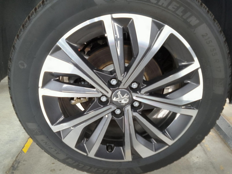 Photo 9 de l'offre de PEUGEOT 508 SW Business 508 SW Hybrid 225 e-EAT8 Allure Business à 24698€ chez Carlyss automobiles Vitré