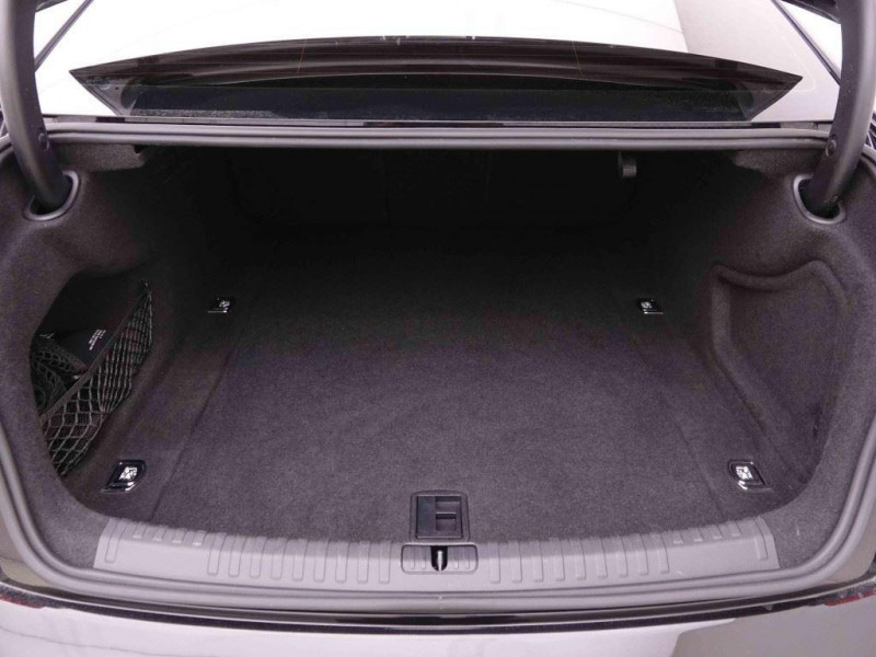 Photo 4 de l'offre de AUDI A6 50 TDi 285 Quattro Sport Black Style à 38147€ chez Carlyss automobiles Vitré