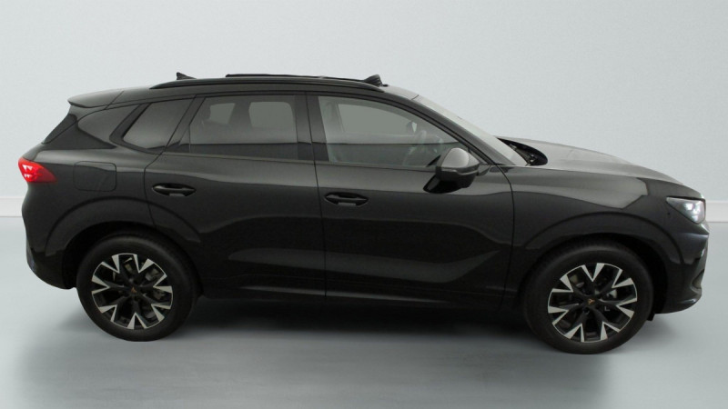 Photo 8 de l'offre de Cupra Terramar 1.5 eTSI Hybrid 150 ch DSG7 V à 36998€ chez Carlyss automobiles Vitré