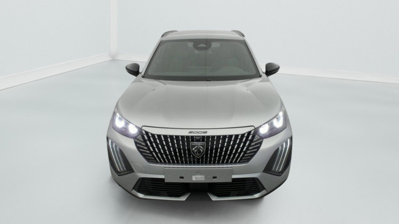 Photo 2 de l'offre de PEUGEOT 2008 Hybrid 145 e-DCS6 Allure à 26498€ chez Carlyss automobiles Vitré