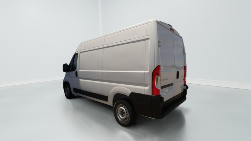 Photo 11 de l'offre de CITROEN Jumper Fourgon TOLE 35 L2H2 180 S&S BVA8 à 31437€ chez Carlyss automobiles Vitré