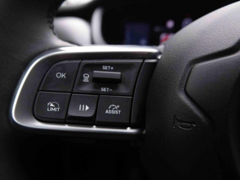 Photo 19 de l'offre de Jeep Avenger 1.2 Turbo T3 100 ch Altitude à 23698€ chez Carlyss automobiles Vitré