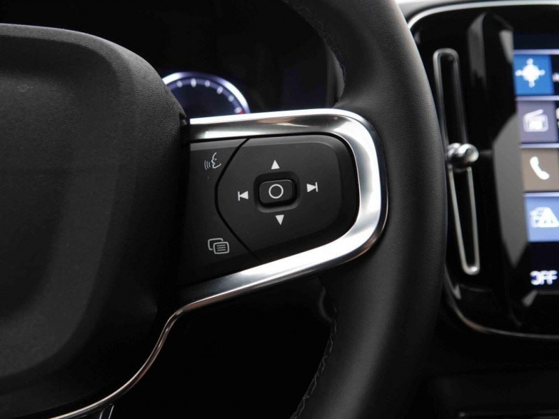 Photo 19 de l'offre de VOLVO XC40 1.5 T2 Geartronic Core à 32205€ chez Carlyss automobiles Vitré