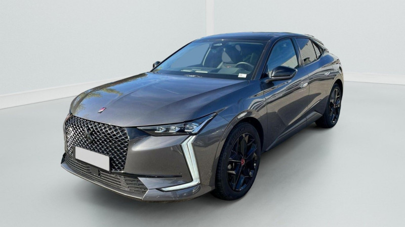 Photo 3 de l'offre de DS DS4 PureTech 130 EAT8 Performance Line+ à 22315€ chez Carlyss automobiles Vitré