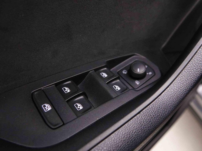 Photo 25 de l'offre de SKODA Kodiaq 2.0 Tdi 150 DSG Sportline 7pl à 40593€ chez Carlyss automobiles Vitré