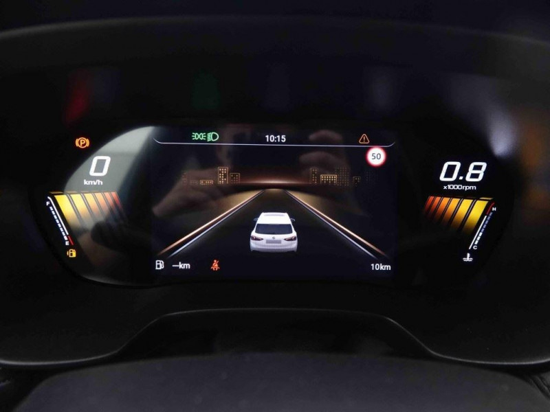 Photo 21 de l'offre de MG Motor ZS 1.5i 115 Comfort à 23006€ chez Carlyss automobiles Vitré