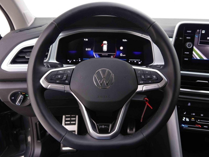 Photo 9 de l'offre de VOLKSWAGEN T-roc 1.0 TSi 115 Edition à 28198€ chez Carlyss automobiles Vitré