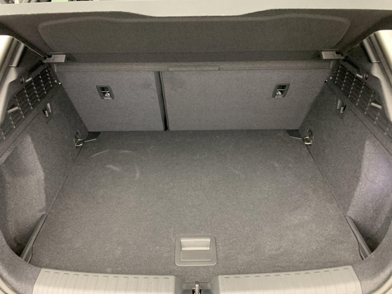 Photo 11 de l'offre de Audi A3 ALLSTREET TFSI e Hybride rechargeable 204 S tronic 6 Design à 42998€ chez Carlyss automobiles Vitré