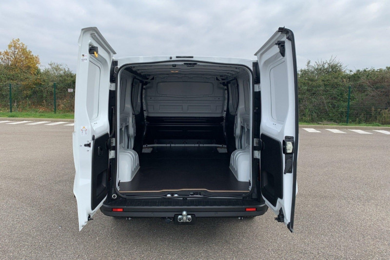 Photo 12 de l'offre de RENAULT TRAFIC FOURGON L2H1 3T BLUE DCI 150 GSR2 ADVANCE à 30837€ chez Carlyss automobiles Vitré