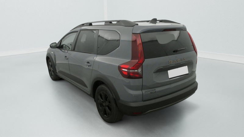 Photo 6 de l'offre de Dacia Jogger Hybrid 140 7 places GSR2 Extreme + à 25998€ chez Carlyss automobiles Vitré