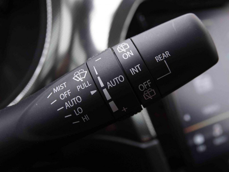 Photo 17 de l'offre de SUZUKI Vitara 1.4i MHEV GLX à 25954€ chez Carlyss automobiles Vitré