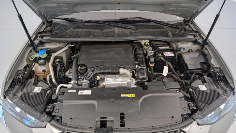 Photo 20 de l'offre de DS DS4 PureTech 130 EAT8 Rivoli à 23978€ chez Carlyss automobiles Vitré