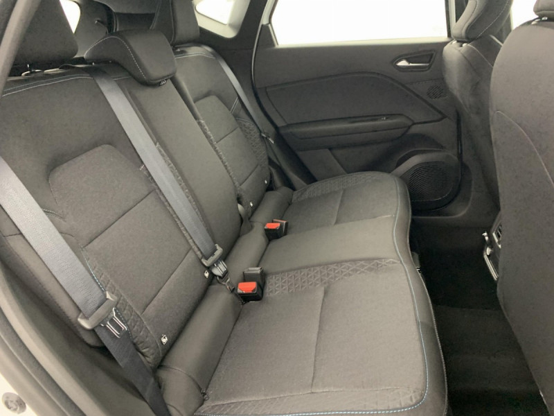 Photo 3 de l'offre de RENAULT CAPTUR TCe 90 ch Evolution à 21498€ chez Carlyss automobiles Vitré