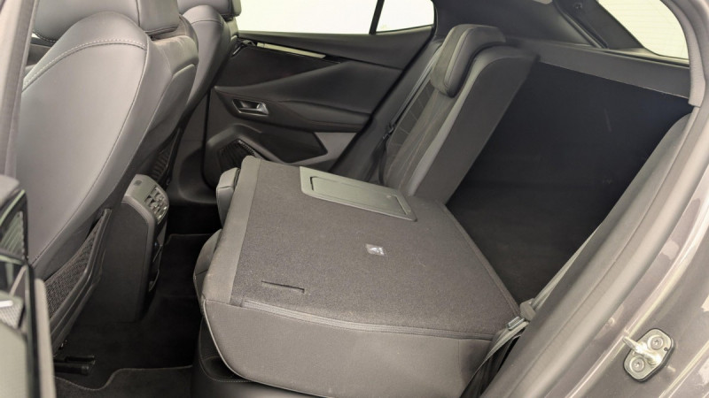 Photo 12 de l'offre de DS DS4 PureTech 130 EAT8 Performance Line+ à 22009€ chez Carlyss automobiles Vitré