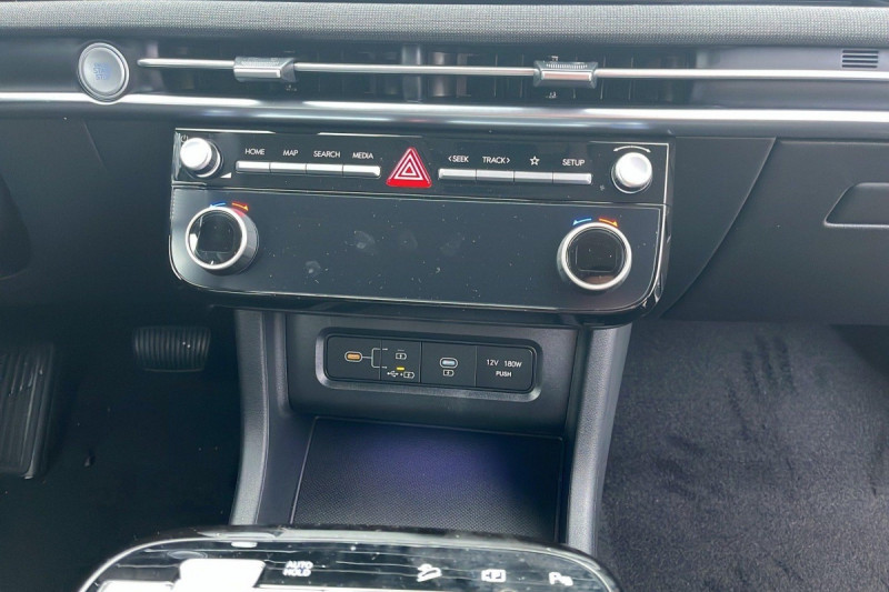 Photo 14 de l'offre de HYUNDAI Tucson 1.6 T-GDI 215 Hybrid BVA6 Creative à 34498€ chez Carlyss automobiles Vitré