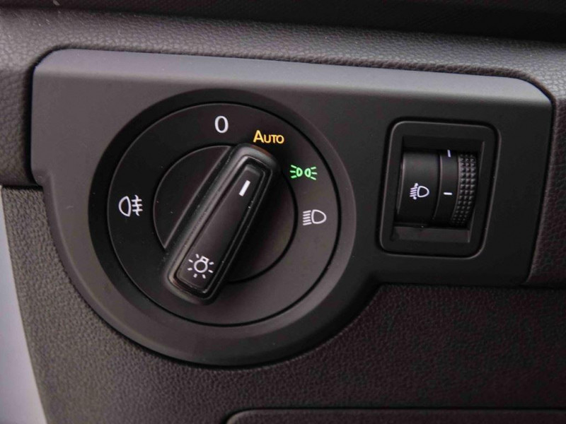 Photo 12 de l'offre de VOLKSWAGEN T-cross 1.0 TSi Life à 22267€ chez Carlyss automobiles Vitré