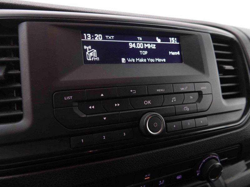 Photo 9 de l'offre de CITROEN JUMPY M-Blue  HDi 100 XL Lang à 23399€ chez Carlyss automobiles Vitré