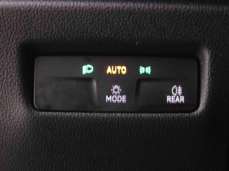 Photo 10 de l'offre de SKODA Superb 1.5 TSi MHEV 150 DSG Combi Selection à 35098€ chez Carlyss automobiles Vitré