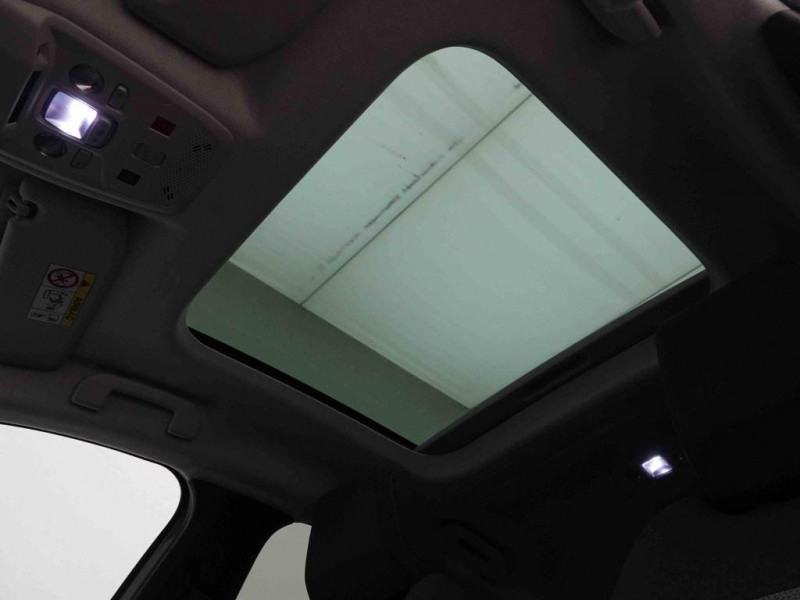 Photo 4 de l'offre de Citroën C4 X PureTech 130 S&S EAT8 Max à 21698€ chez Carlyss automobiles Vitré