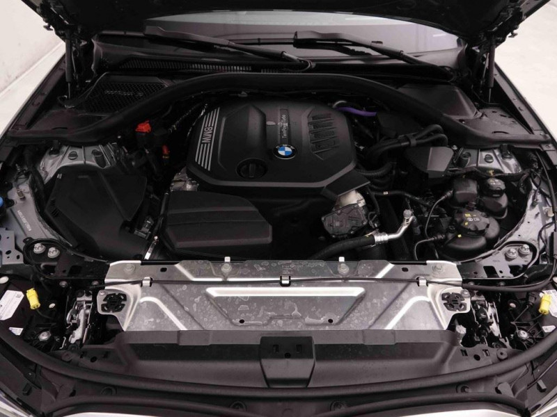 Photo 20 de l'offre de Bmw 3 320dA 190 MHEV Touring M Sport à 44901€ chez Carlyss automobiles Vitré